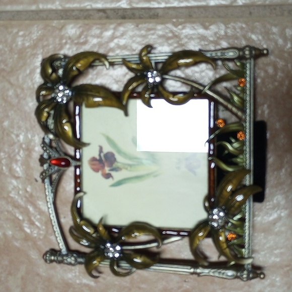 Picture Frame 4 x 4 FREE With $30 Purchase - Picture 6 of 12